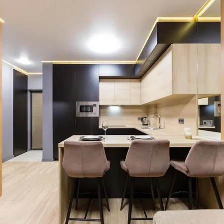 Fayna Town - Loft Black - Nyvky Kyiv Exterior photo
