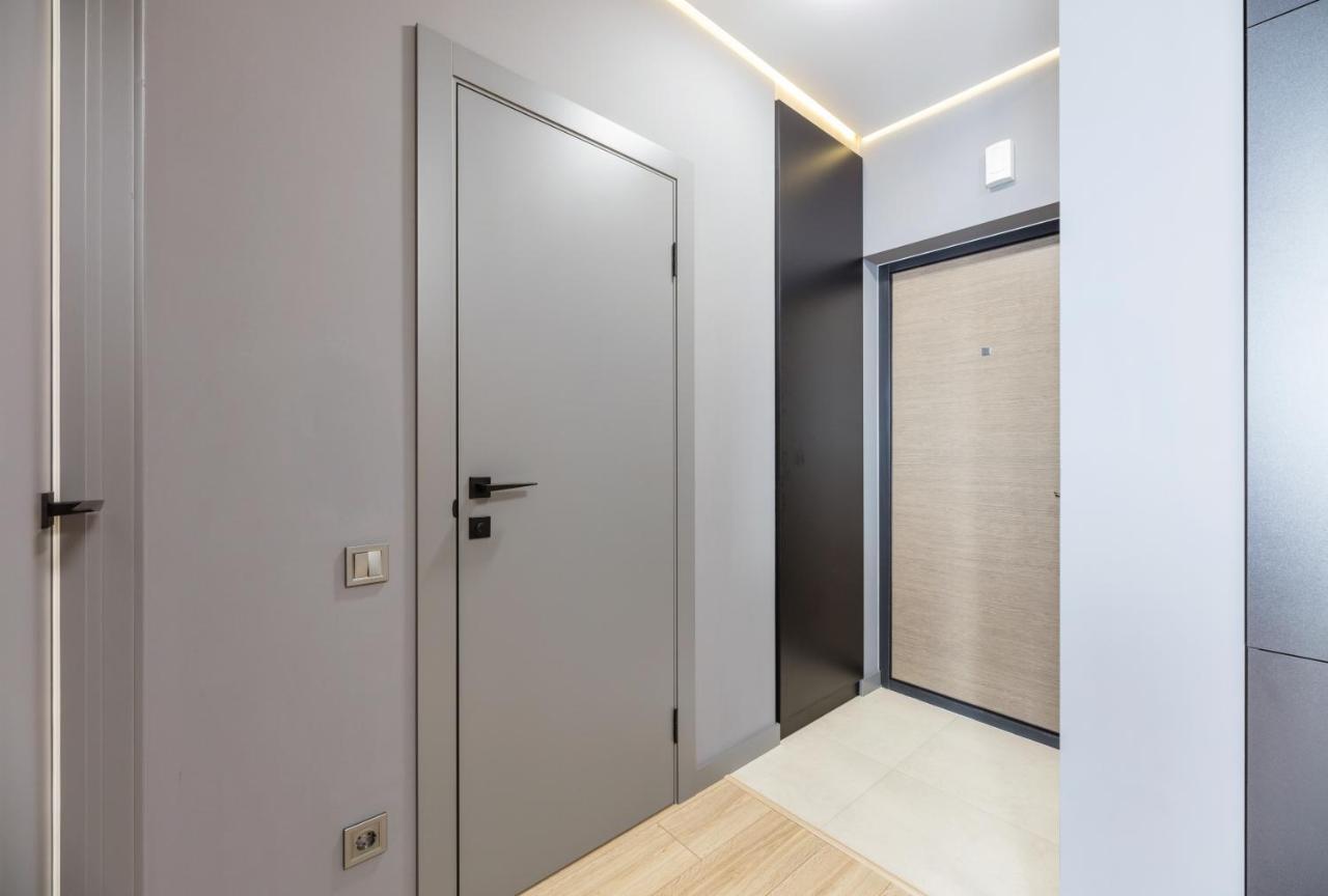 Fayna Town - Loft Black - Nyvky *