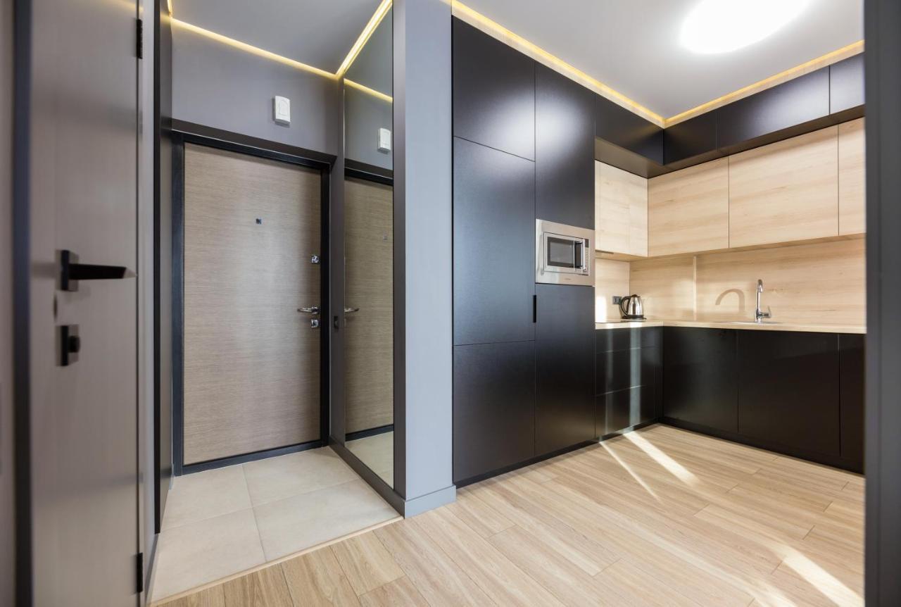 Apartment Fayna Town - Loft Black - Nyvky Kyiv